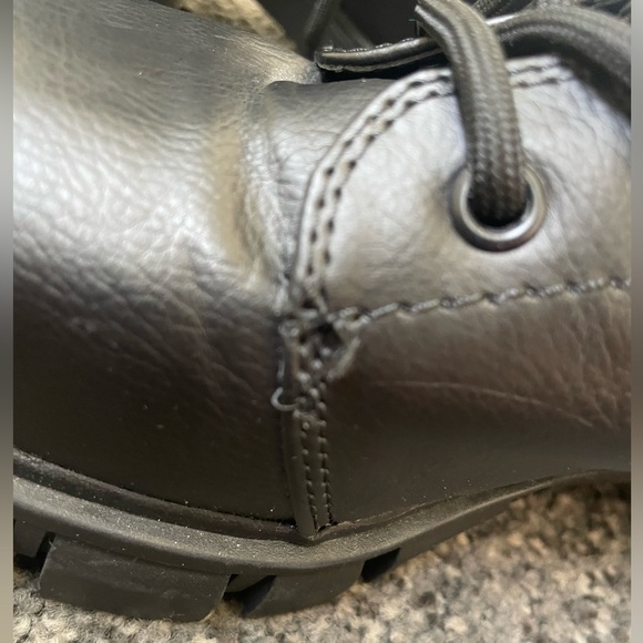 Black size 9 platform combat boots - Picture 5 of 7